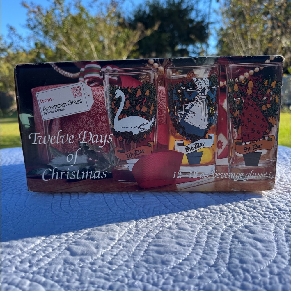 American Glass By Indiana Glass Vintage 12 Days Of Christmas Beverage Glasses